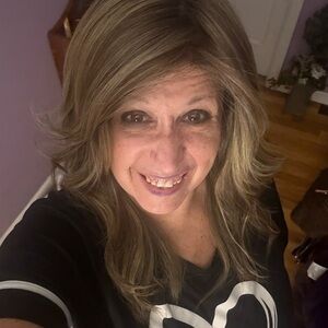 Belle Tress MARIE heat friendly synthetic wig